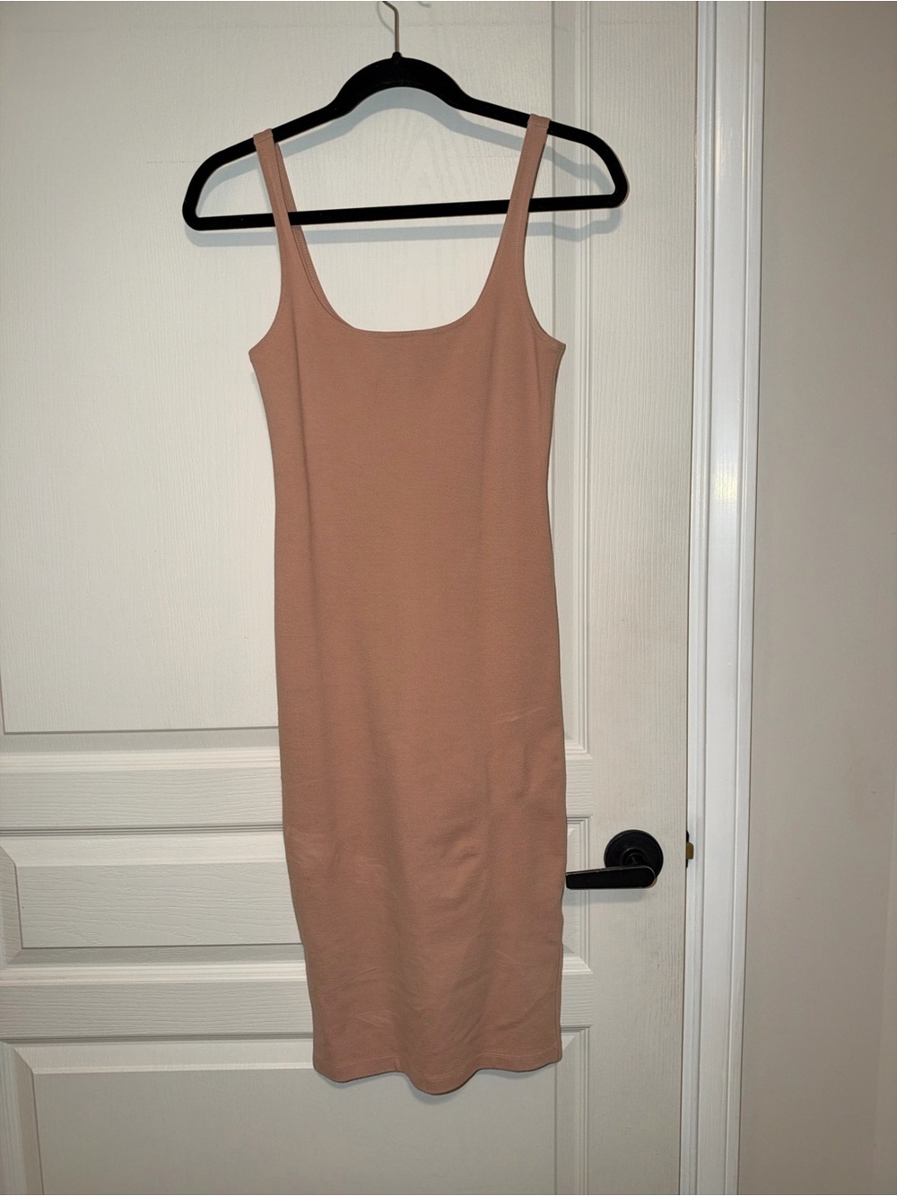 Forever 21 Nude Pink Scoop Neck Midi Dress